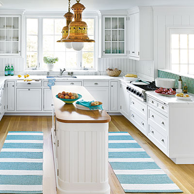 Blue and white kitchen