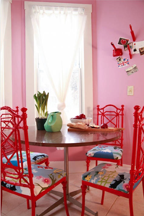 Colorful pink and red breakfast nook