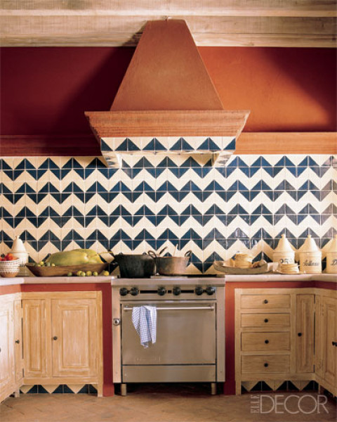 Chevron patterned backsplash