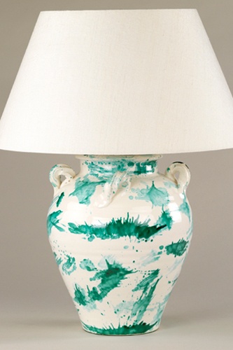 Green and white gourd lamp