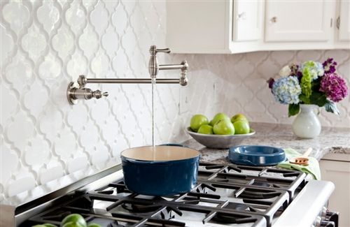 Neutral backsplash