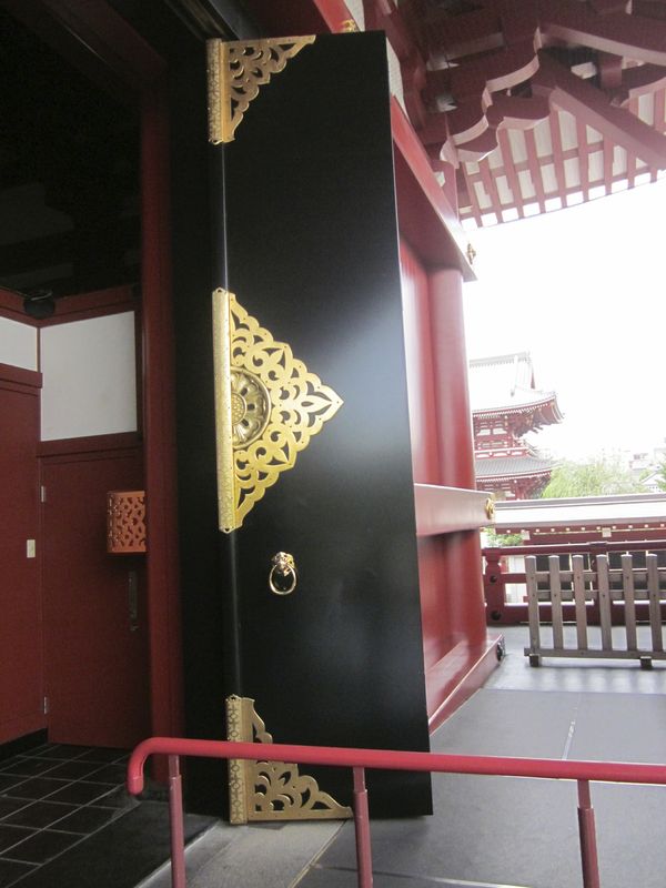 Tokyo door